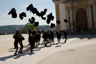 A Universidade de Coimbra vai juntar à tradição as inovações curriculares que acabam com a maioria dos mestrados integrados