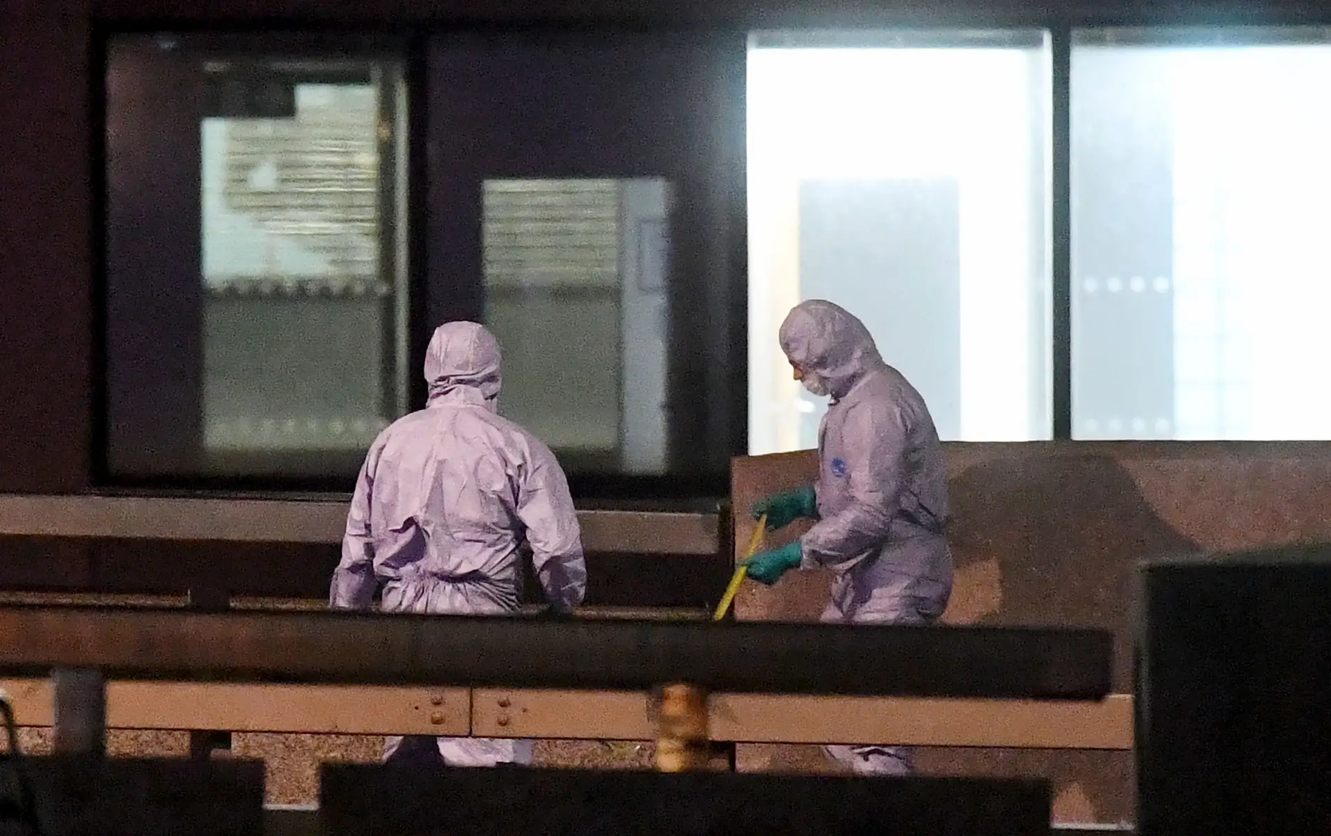 Polícia britânica confirma dois mortos em esfaqueamento na London Bridge