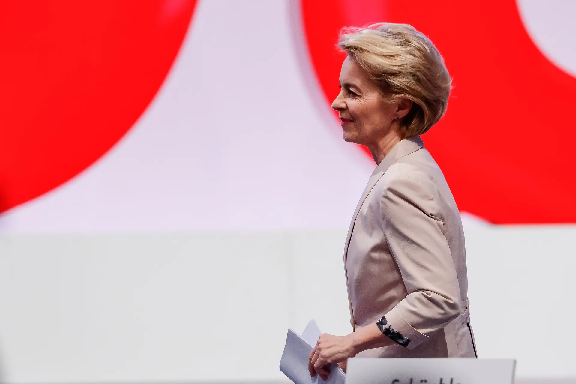COP25. Von der Leyen anuncia norma para tornar transição climática irreversível