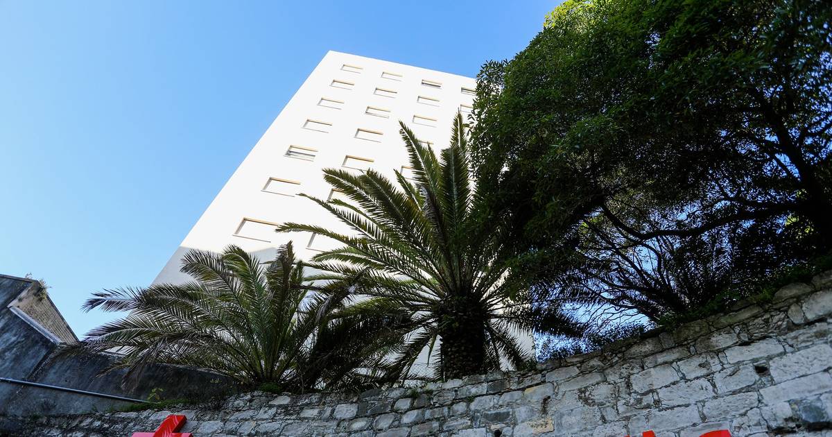 Hospital da Cruz Vermelha volta ao mercado após venda falhada em 2024