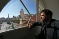 “Será útil sorrir a alguém?”