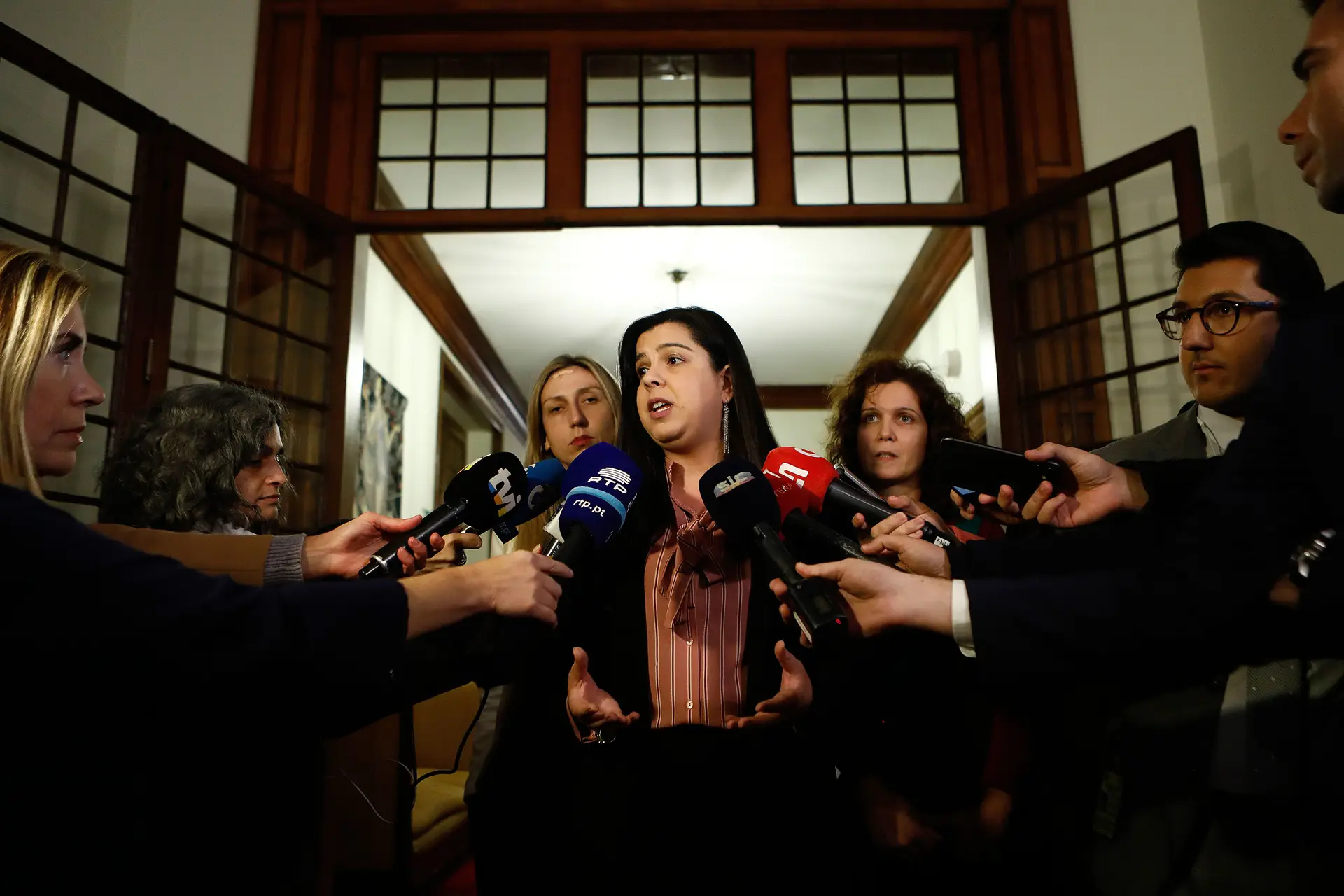 PAN pede verdadeiro compromisso pela erradicação de barracas com verbas do PRR