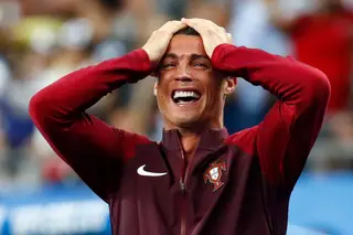 "Ri, chorei, ri, chorei, fiquei bêbado..." Ronaldo diz que troféu mais importante que ganhou foi o Euro 2016