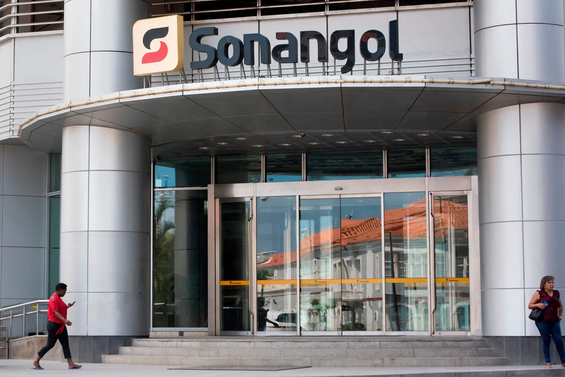 Sonangol. A dívida em euros que Isabel dos Santos tentou pagar em kwanzas