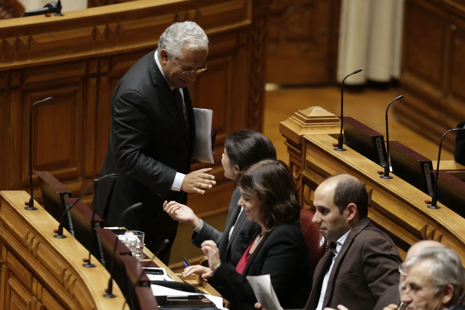 Esquerda avisa: não há acordos com austeridade no pós-Covid-19