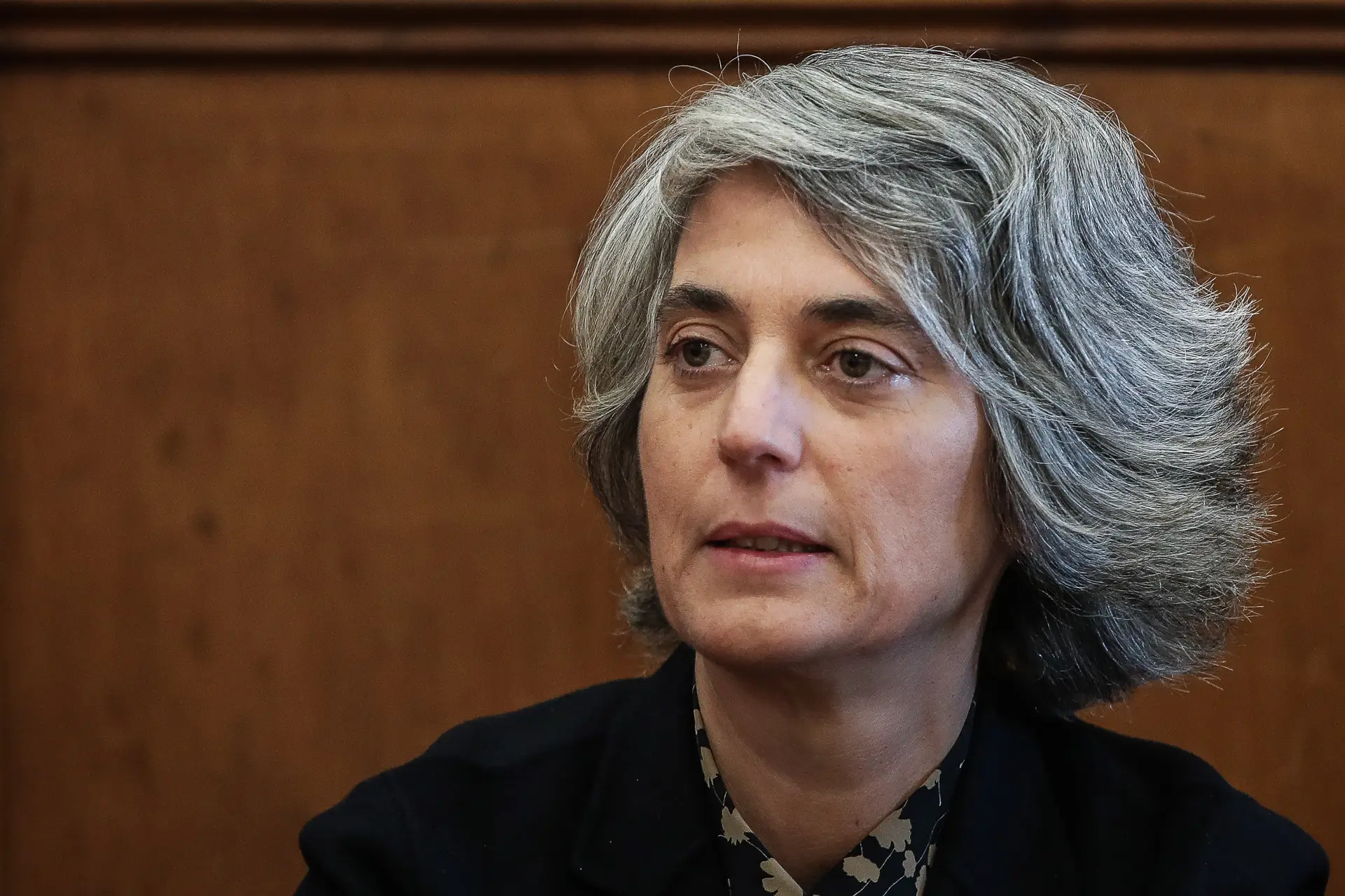 Ministra garante que há festas e romarias que se vão realizar este verão