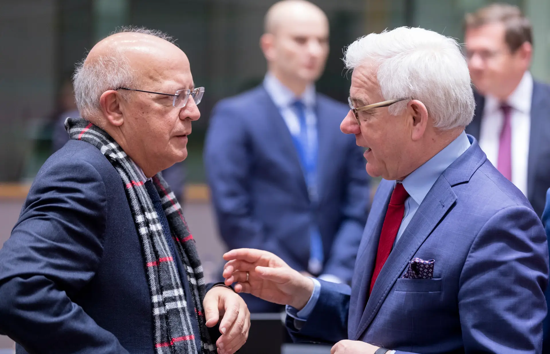 Augusto Santos Silva com o ministro dos Negócios Estrangeiros polaco Jacek Czaputowicz
