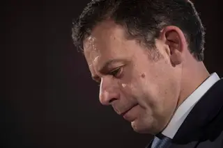 Morreu, “ressuscitou” e ganhou uma vida extra. A noite “terrível” de Montenegro foi salva pelo gongo