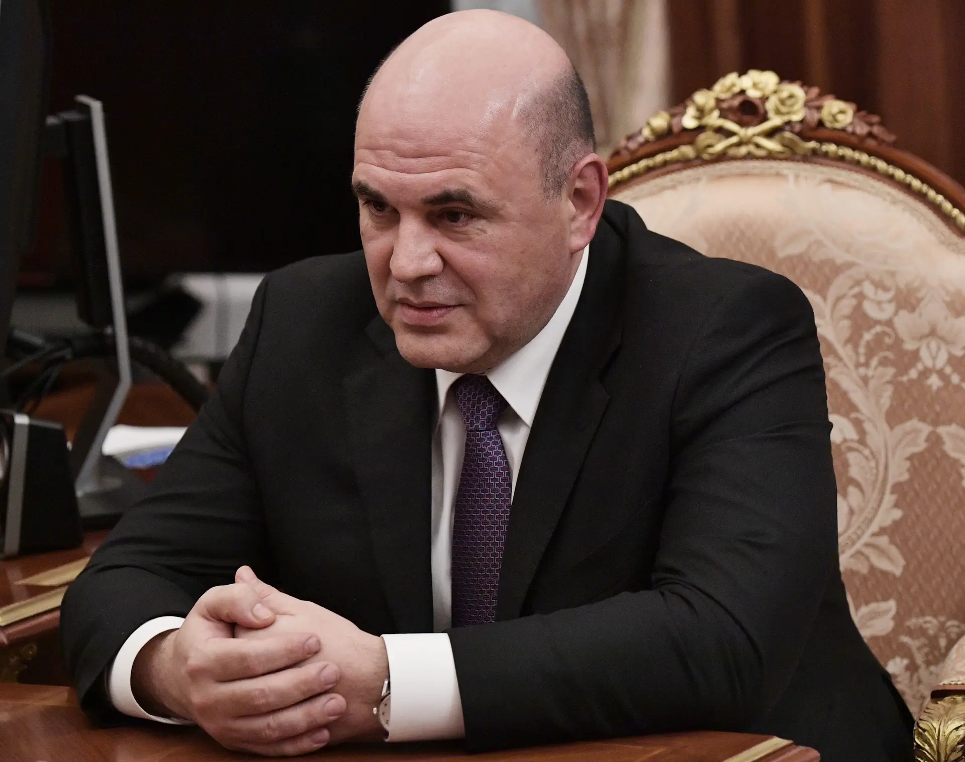 Mikhail Mishustin, diretor da Autoridade Tributária Federal russa, no encontro em que o Presidente Vladimir Putin o nomeou para primeiro-ministro