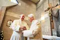 Ultraconservadores tentam usar Bento XVI contra o Papa Francisco