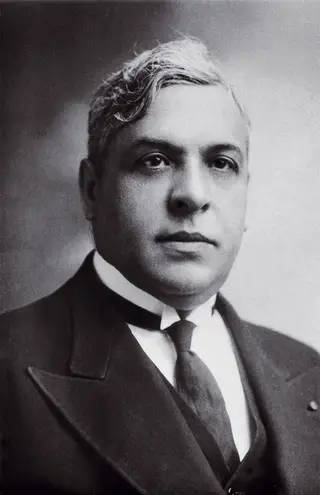 Aristides Sousa Mendes salvou milhares de refugiados na II Guerra Mundial, mas os vistos que emitiu custaram-lhe o emprego <span class="creditofoto">FOTO D.R.</span>