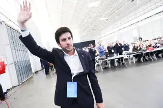 CDS. Rodrigues dos Santos na frente, mas tropas de Adolfo sobem fasquia