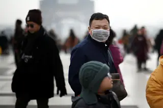 Coronavírus. Novo balanço: 80 mortos e 2.744 casos na China. Epidemia chegou a 12 outros países