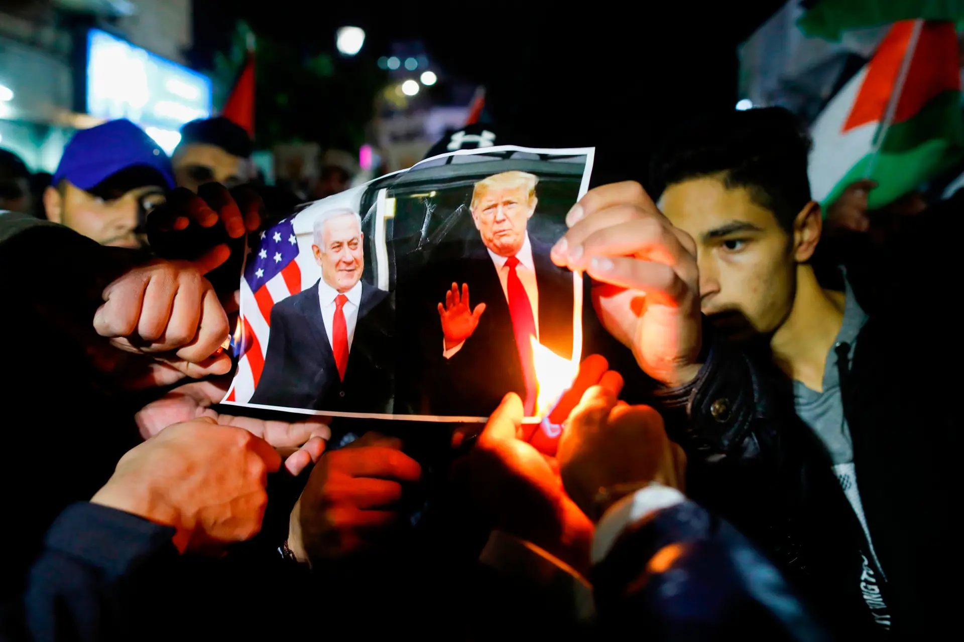 “Um mau acordo é melhor do que nenhum acordo”, mas extrema-direita israelita ameaça fazer cair Netanyahu. Em Gaza, nem todos festejam