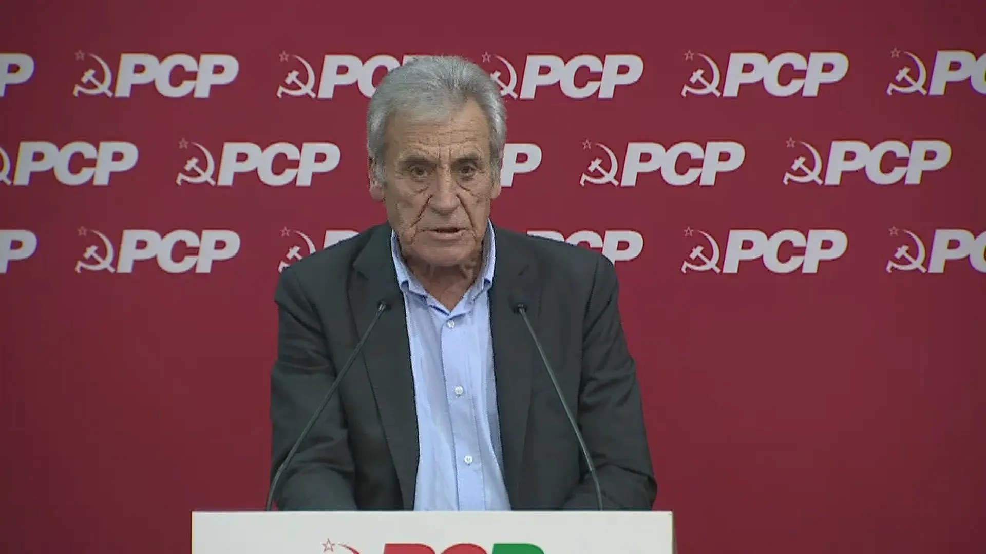 Reforçar apoios, reabrir camas, decretar preços nos combustíveis: as medidas do PCP para enfrentar a covid-19