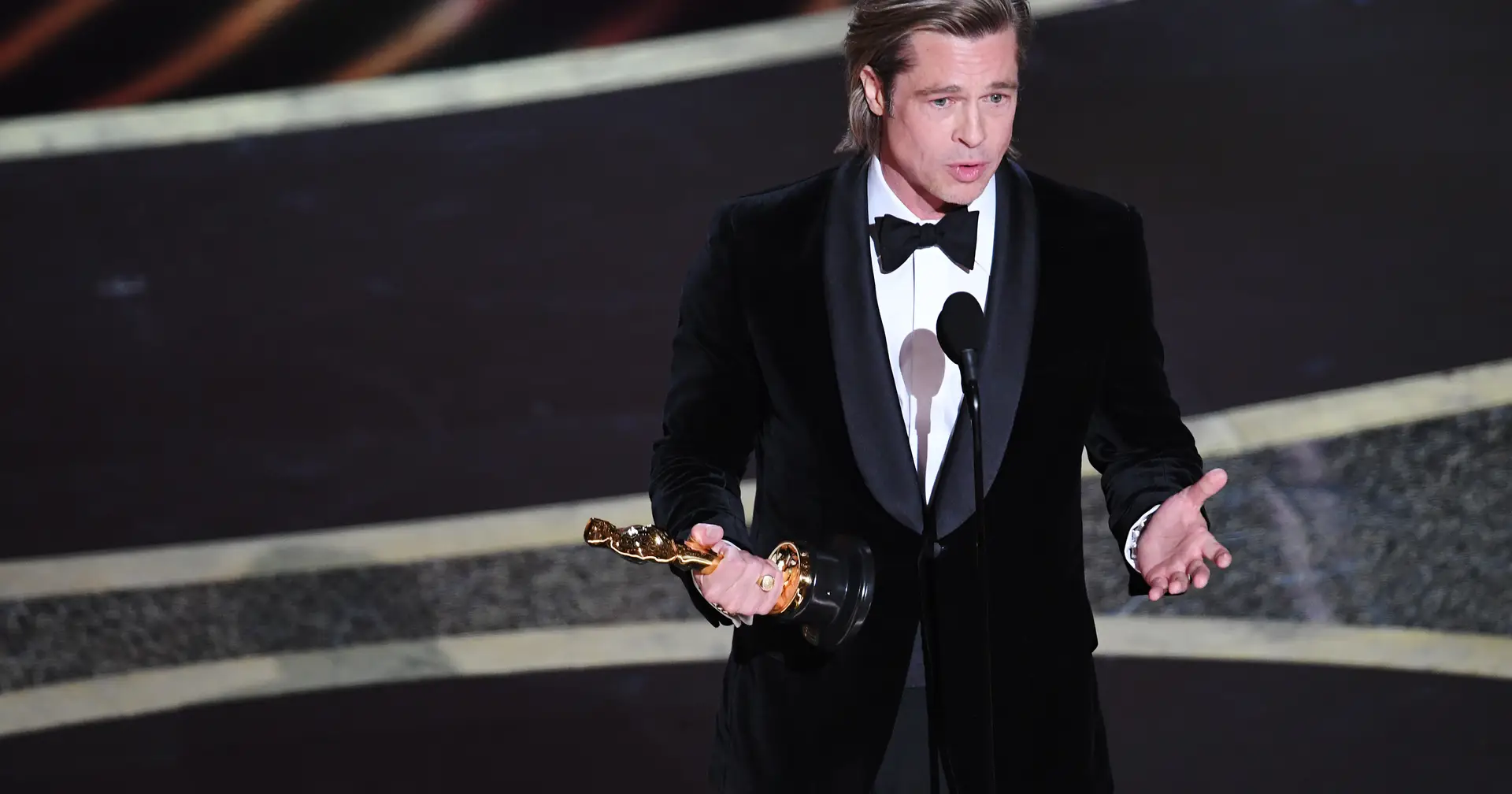 Expresso Primeiro Óscar Da Noite Para Brad Pitt Melhor Ator Secundário 