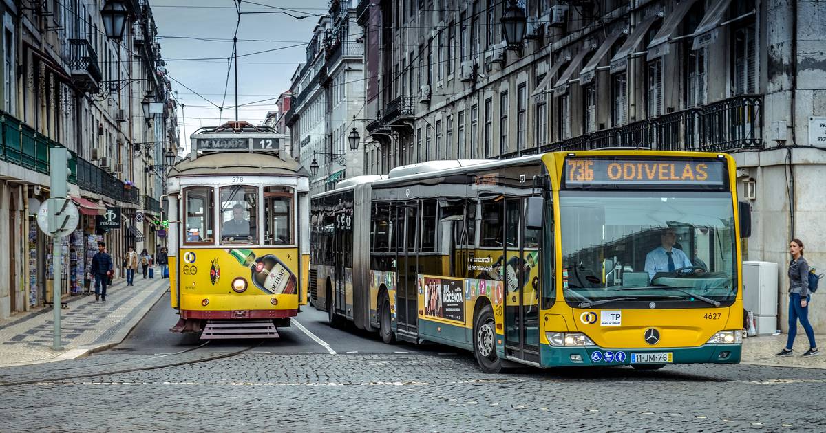 Acidente entre dois elétricos em Lisboa causa quatro feridos ligeiros