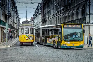 Aumento do trânsito em Lisboa está novamente a ‘desacelerar’ os autocarros da Carris