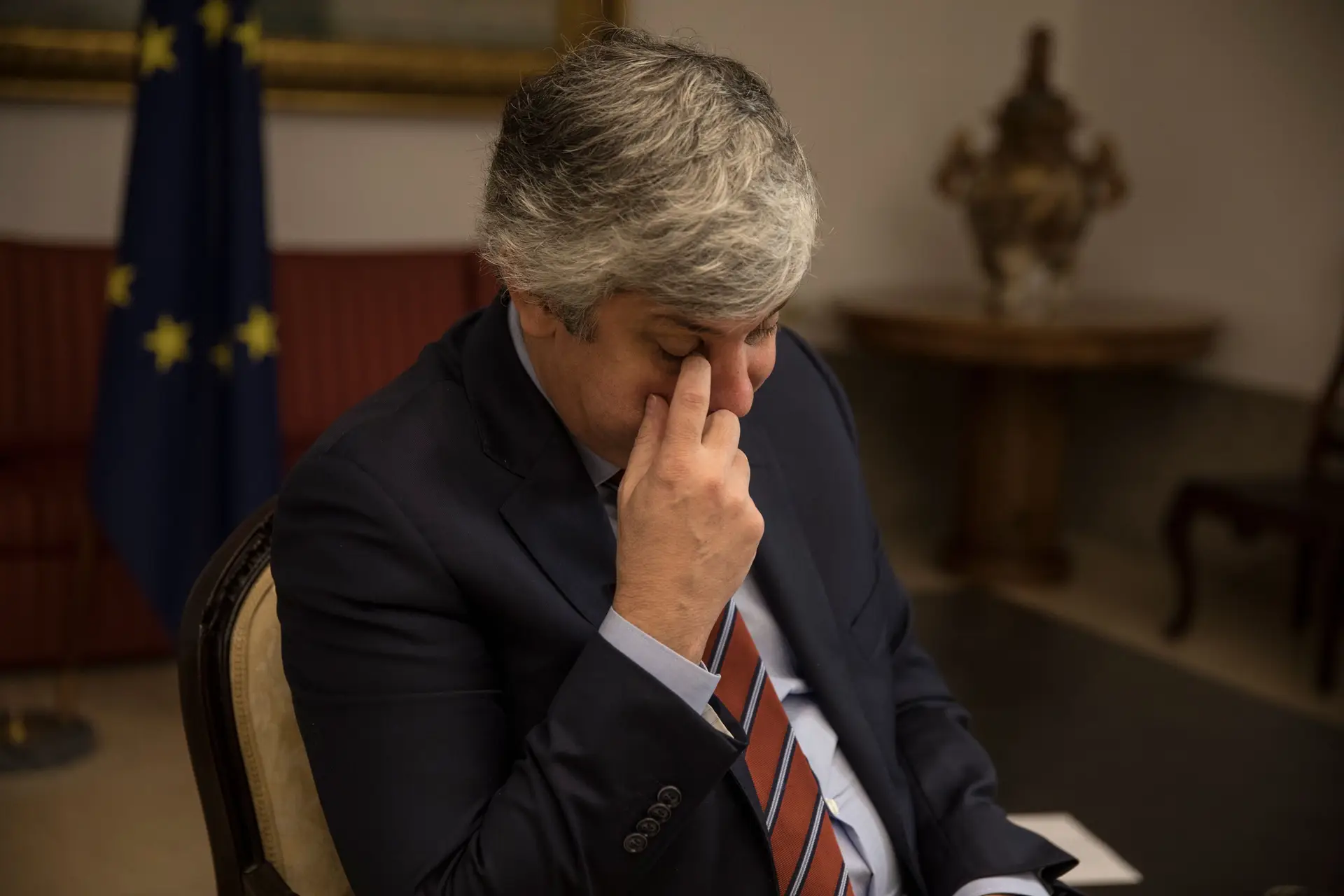 Centeno obrigado a mudar a Lei de Enquadramento Orçamental para não a violar