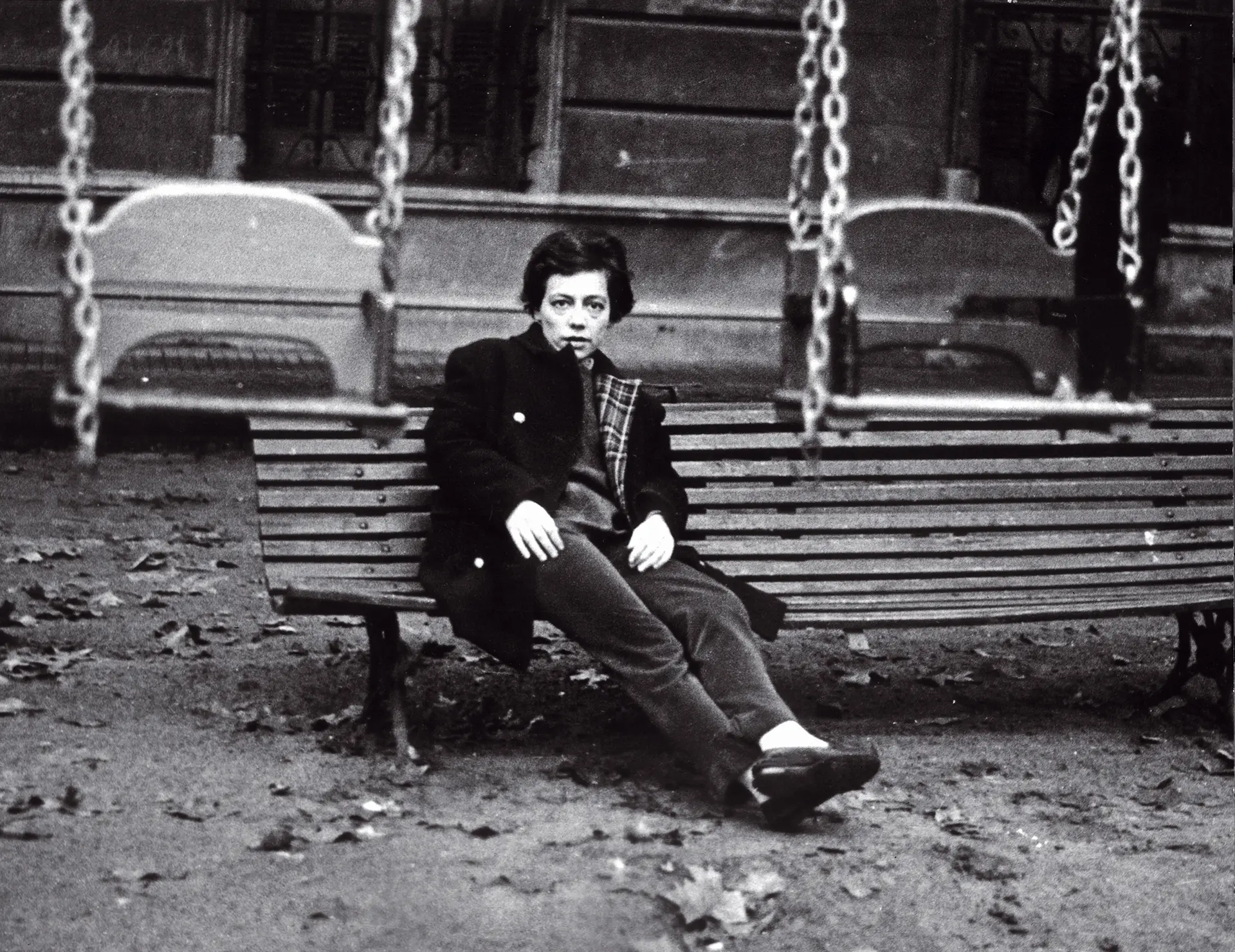 Alejandra Pizarnik (1936-1972) nasceu em Buenos Aires e estudou em Paris