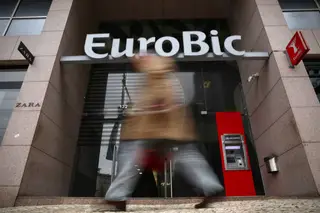 Banco de Isabel dos Santos dispara lucros, mas Banco de Portugal proíbe-o de dar dividendos