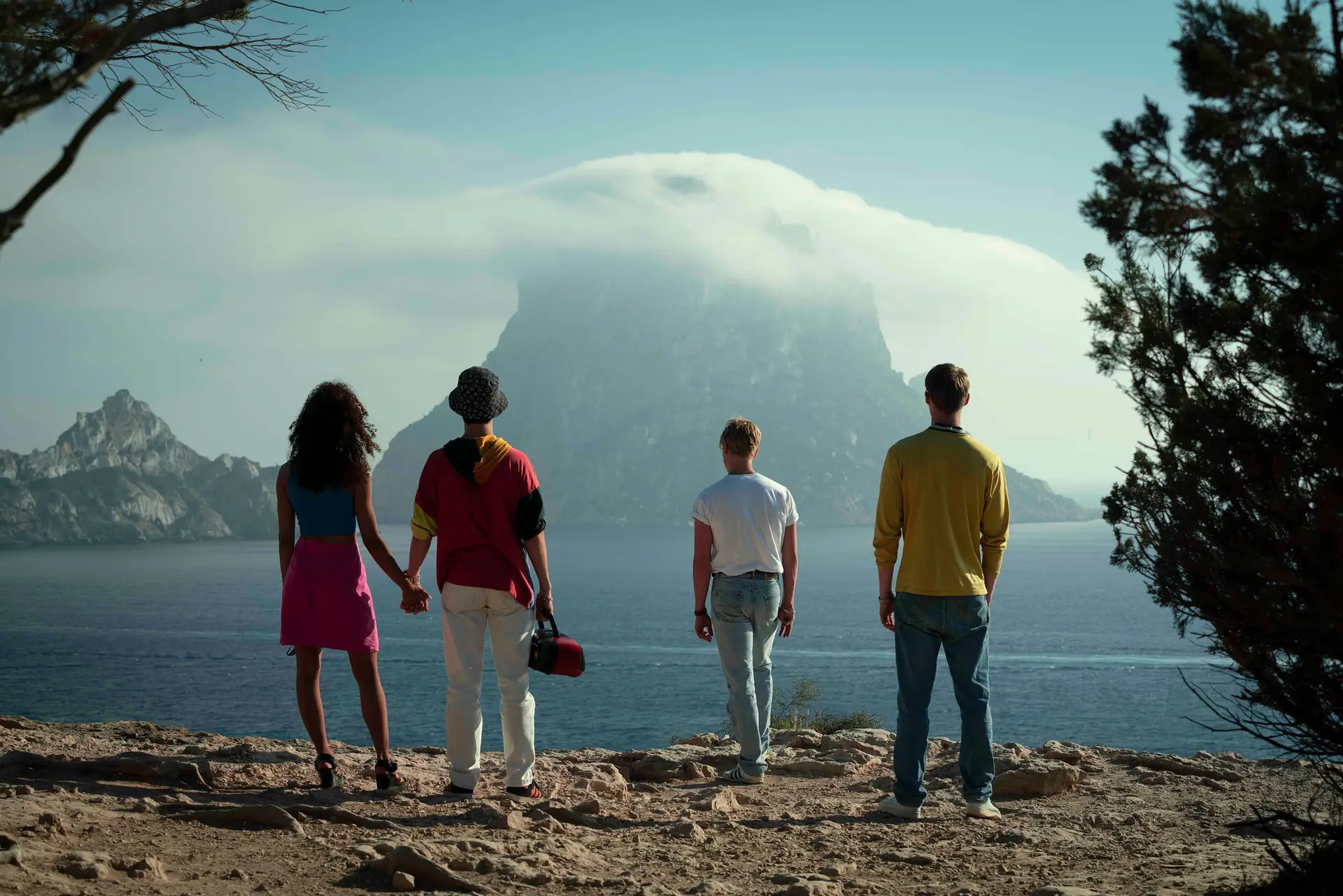 Tom Rhys-Harris, Cel Spelman, Jonny Green e Kassius Nelson em "White Lines"