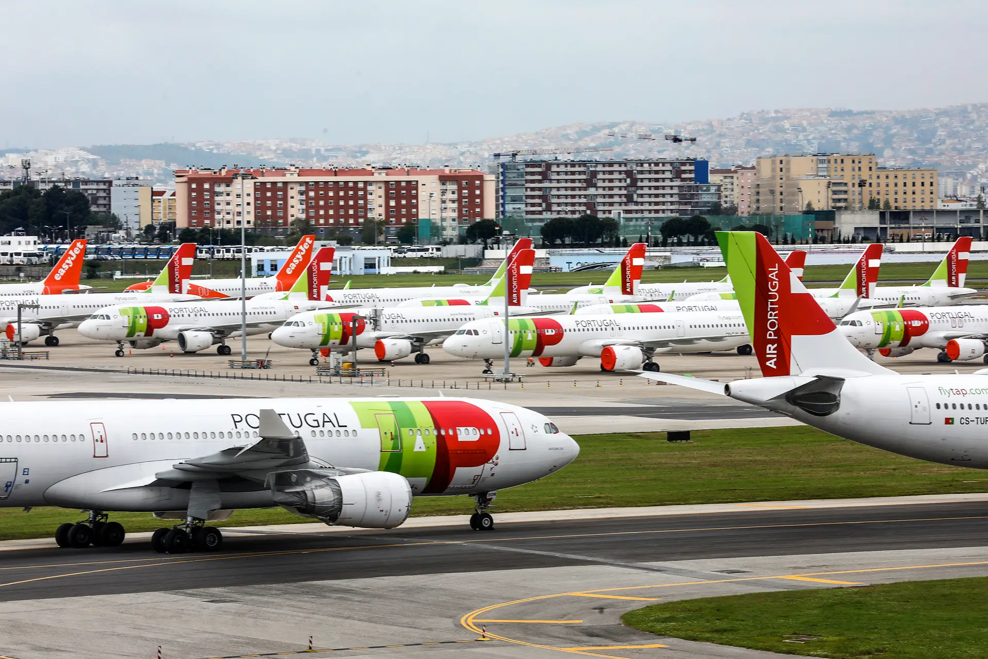 Tap Pilotos E Tripulantes Votam Acordo Sob Ameaça De Chumbo E Com Regime Sucedâneo A Pairar 