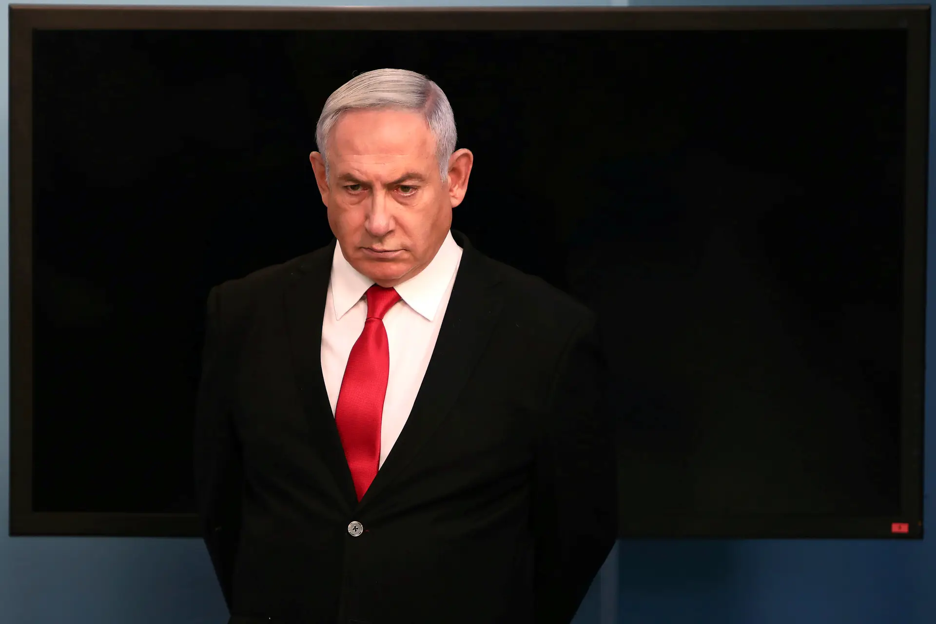 Israel e Emirados Árabes Unidos fazem acordo de paz mediado pelos Estados Unidos