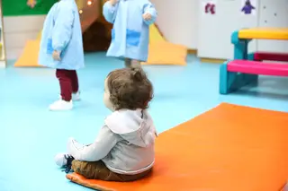 Um regresso sem rosto. As regras e os problemas da reabertura de creches e jardins de infância