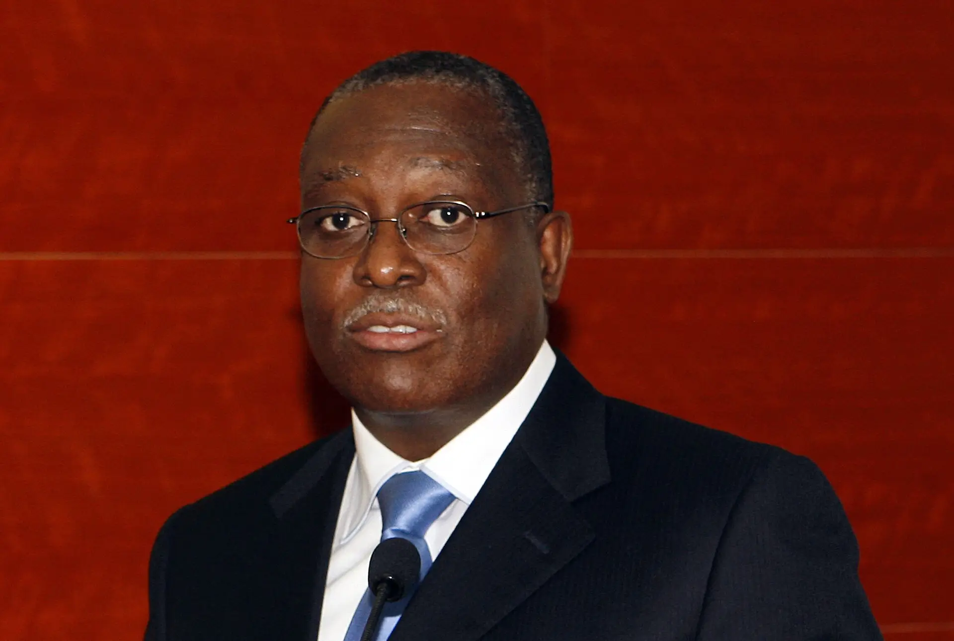 Manuel Vicente liderou a Sonangol, a empresa estatal de petróleo de Angola, durante mais de uma década até sair, em 2012, para se tornar o vice-presidente do país, cargo que ocupou até 2017