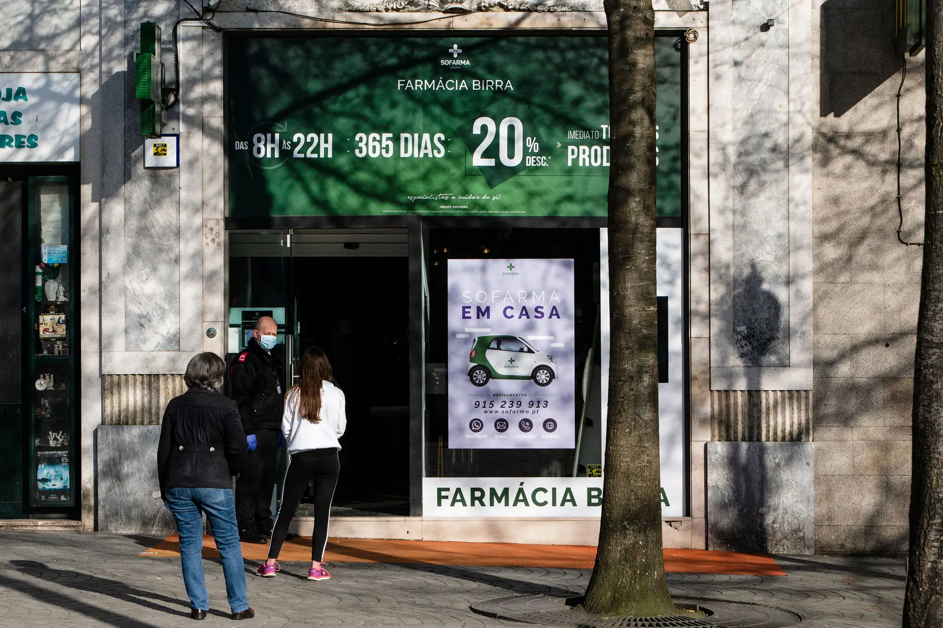 “Salvar as farmácias será cumprir o SNS”. Associação do sector congratula-se com apoio do Parlamento
