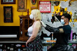 “Antes da pandemia já assumíamos sempre que cada cliente podia ter uma doença infectocontagiosa”: o regresso das tatuagens