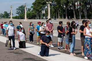 Igreja faz “reentrée suave” e com apoio médico