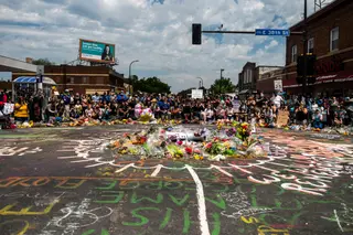 Irmão de George Floyd apela para a paz