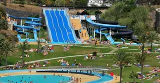 O primeiro parque aquático a reabrir, a 20 de junho, é o Aquaparque na Madeira