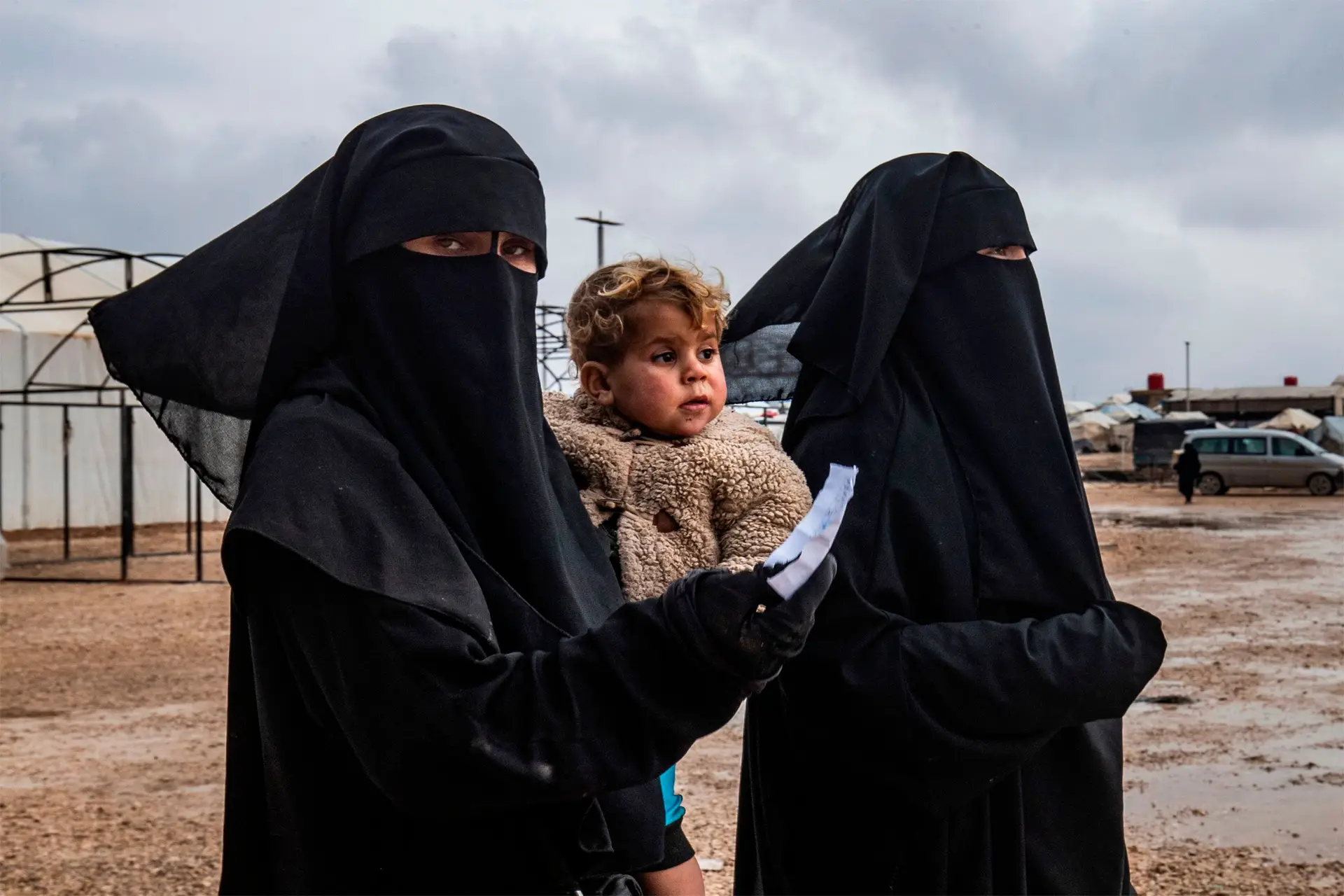 Isis что это. Боевики Исламского государства.