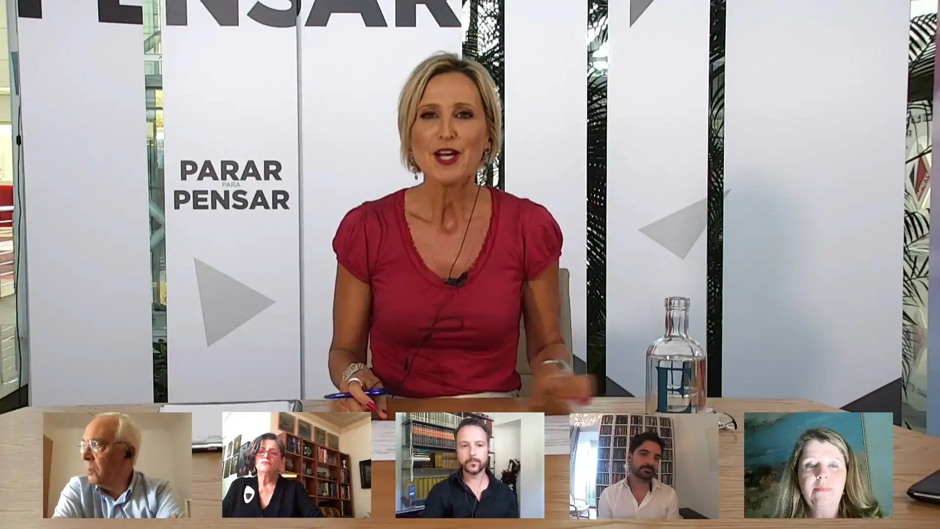 Marta Atalaya (SIC Notícias) moderou uma conversa que contou com David Justino, Teresa Calçada, Nuno Almeida, Alexandre Homem Cristo e Rita Coelho do Vale