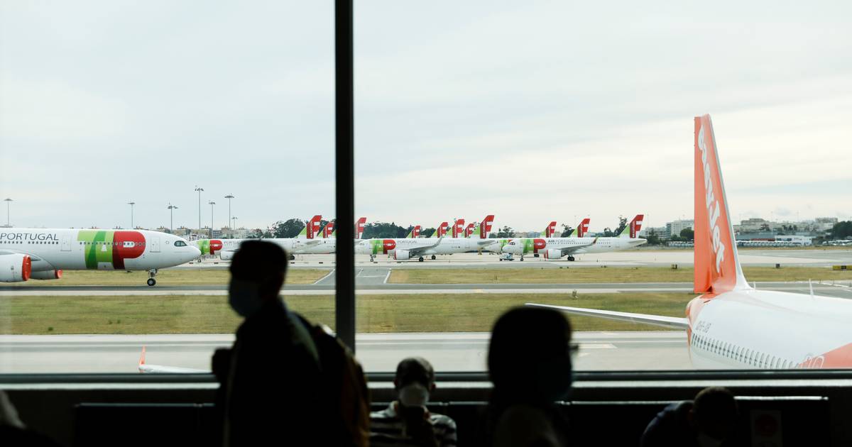 EasyJet cancela 350 voos em Portugal devido a greve de tripulantes em julho