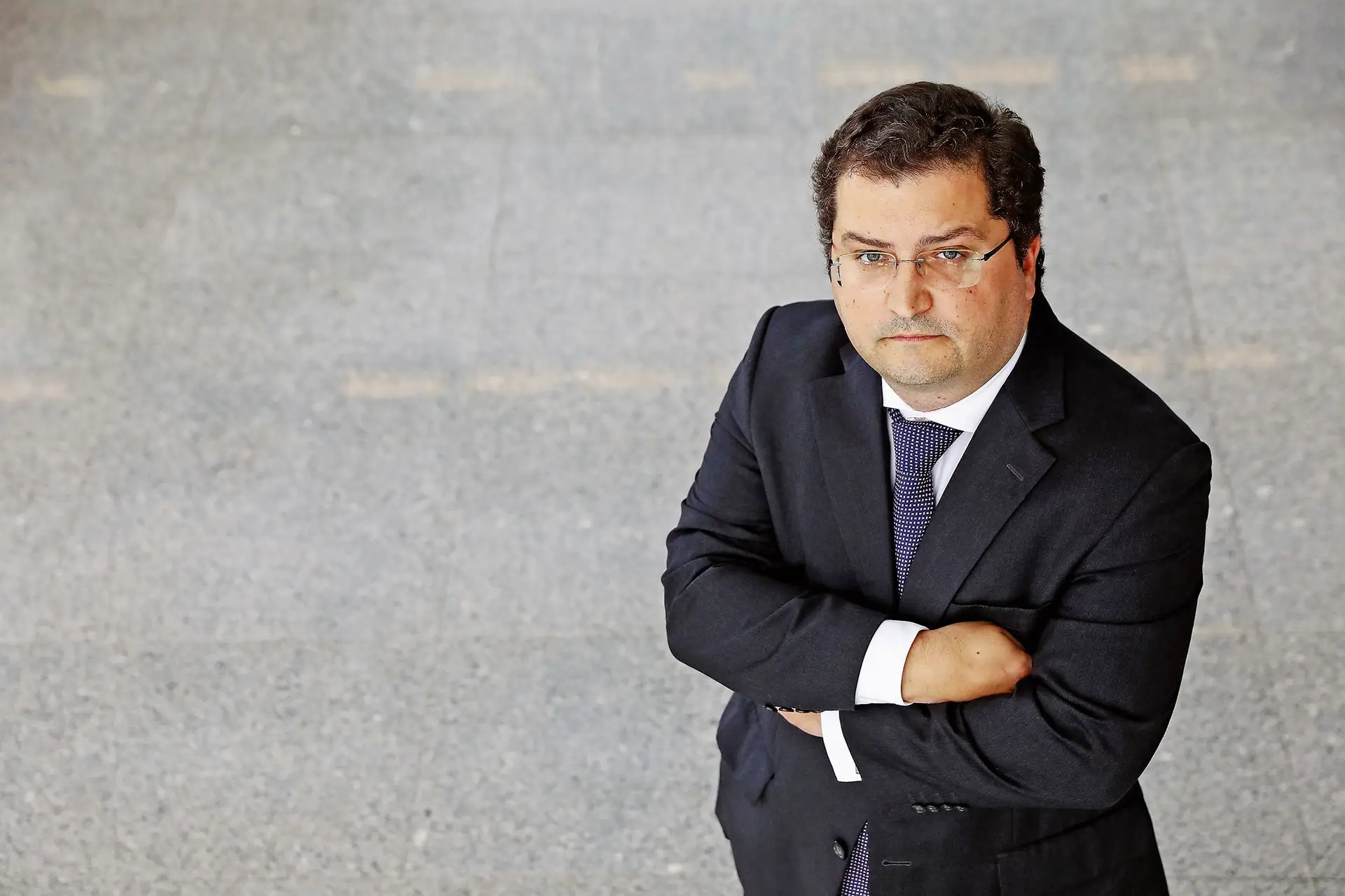 “Mais cedo ou mais tarde, Mário Centeno terá de explicar Novo Banco”, diz Joaquim Miranda Sarmento, o Centeno de Rui Rio