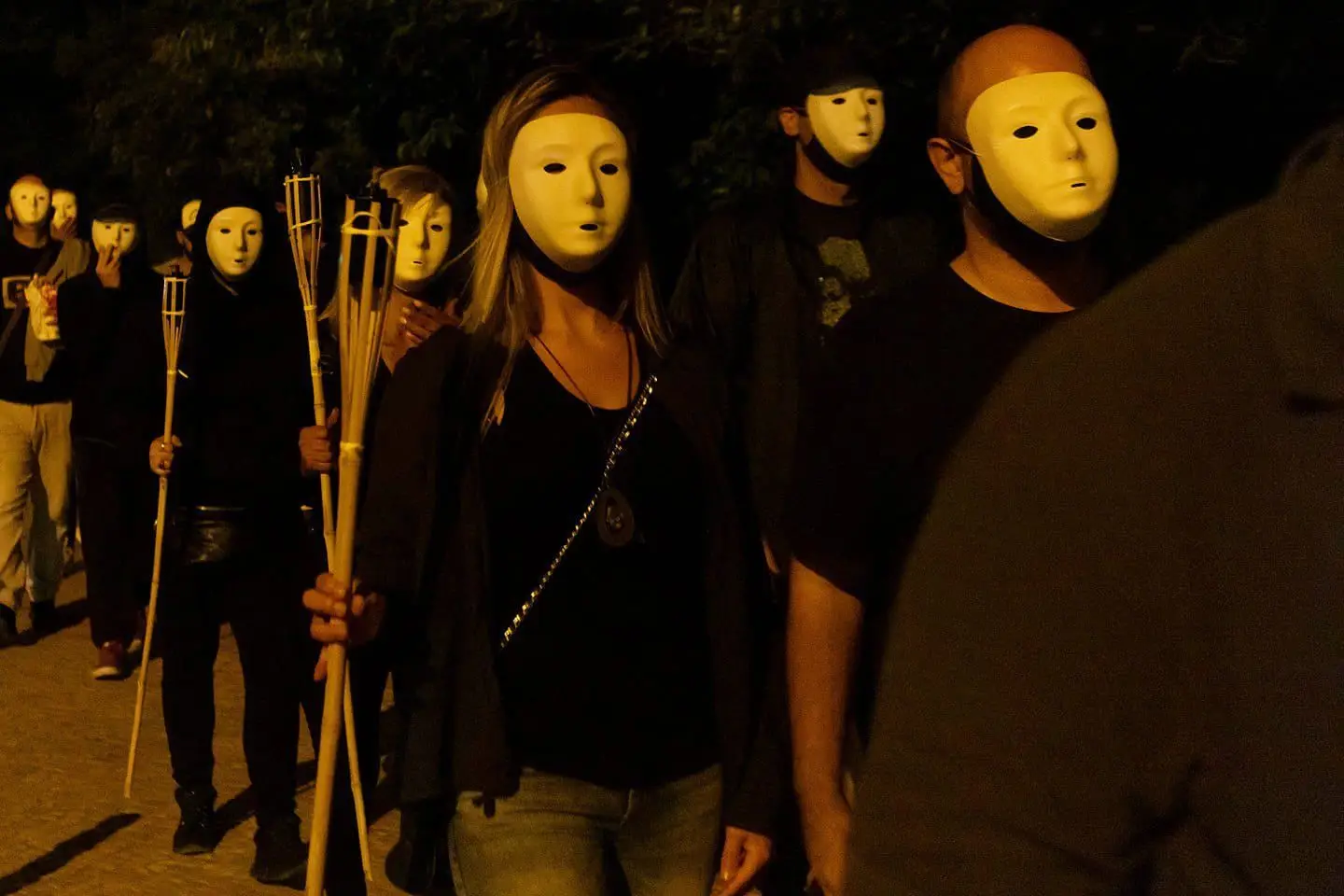 “Parada Ku Klux Klan” em frente ao SOS Racismo foi vigiada mas à distância