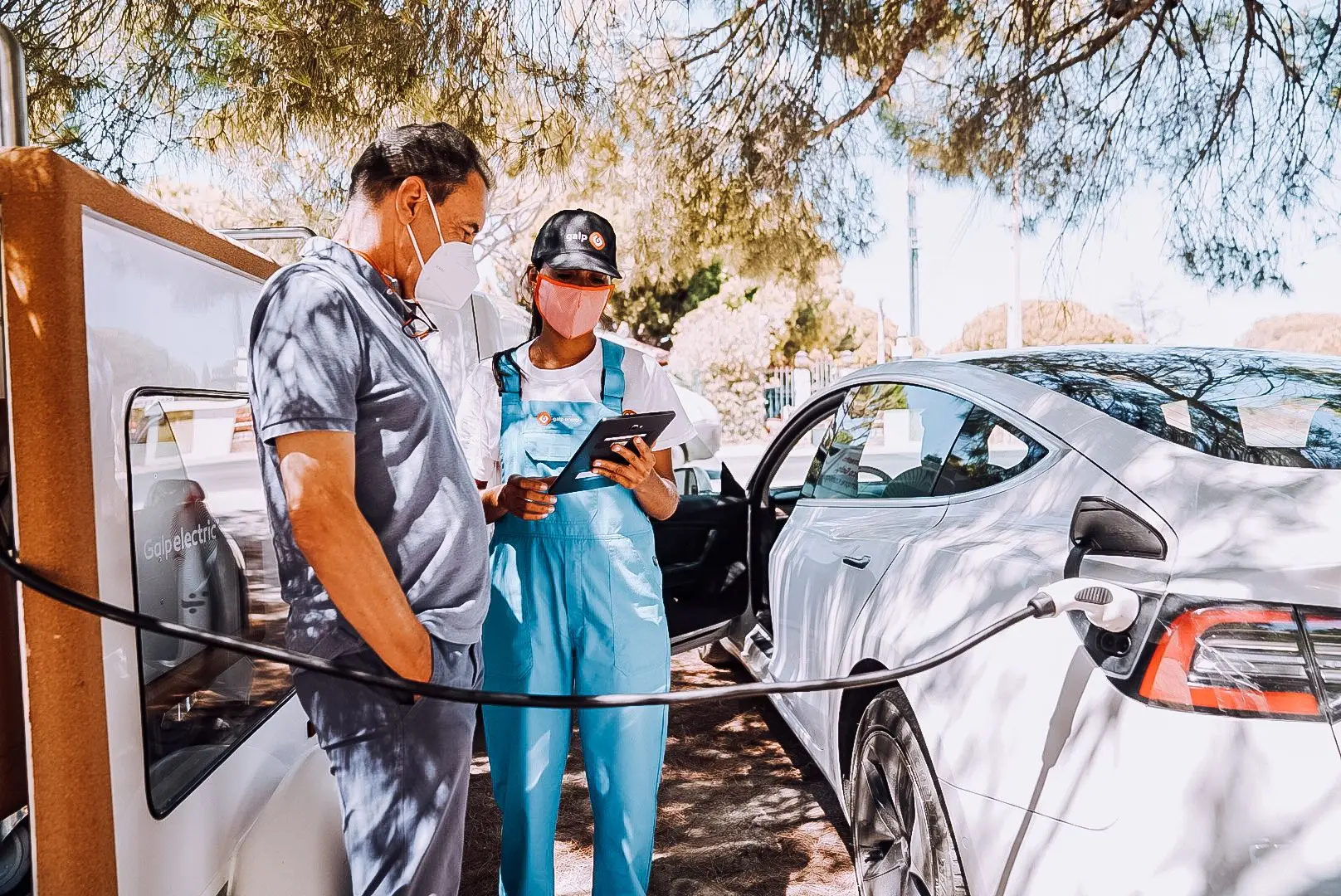 Galp testa no Algarve nova solução de carregamento móvel para carros elétricos