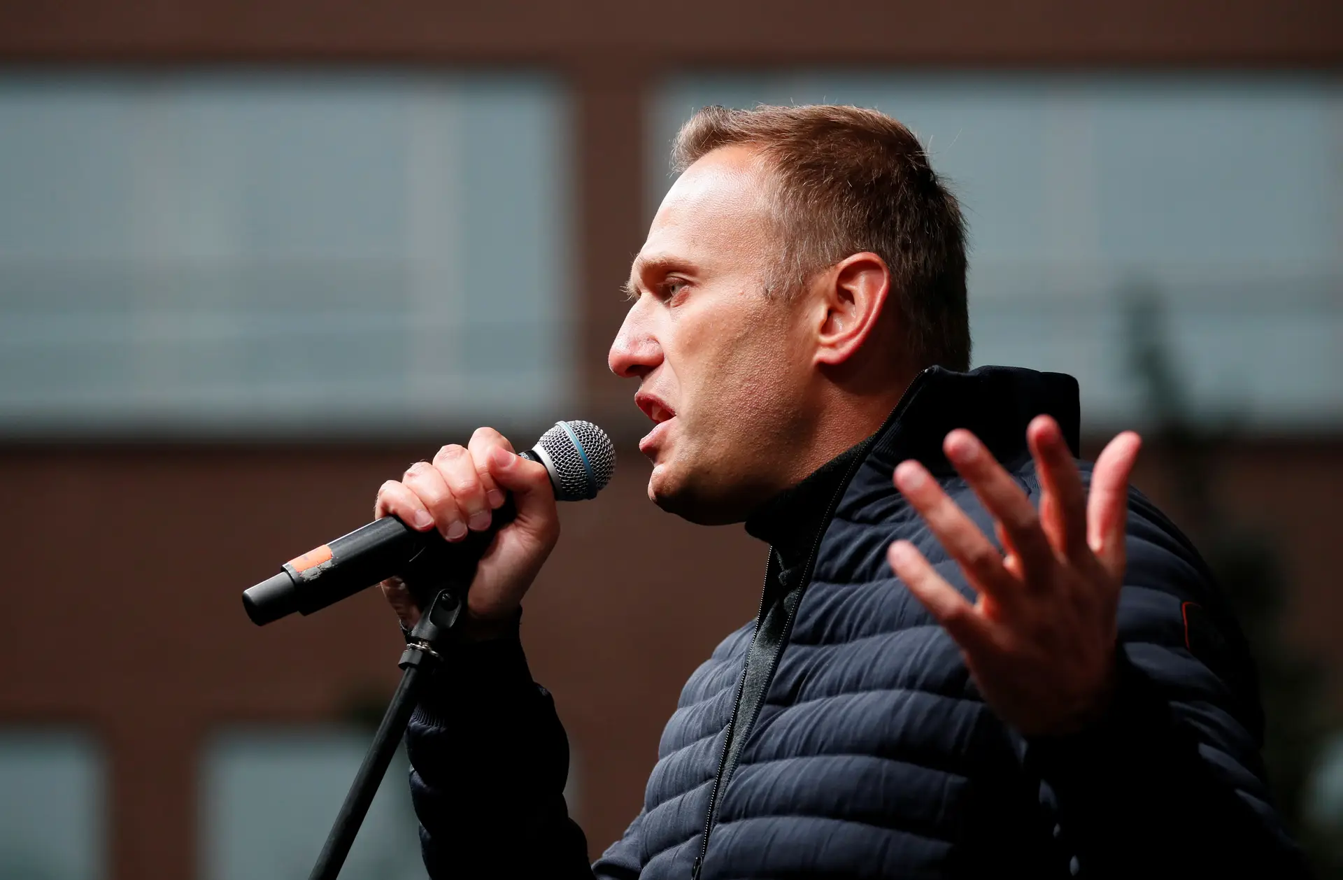 Navalny: NATO diz que houve séria violação da lei e exige resposta internacional
