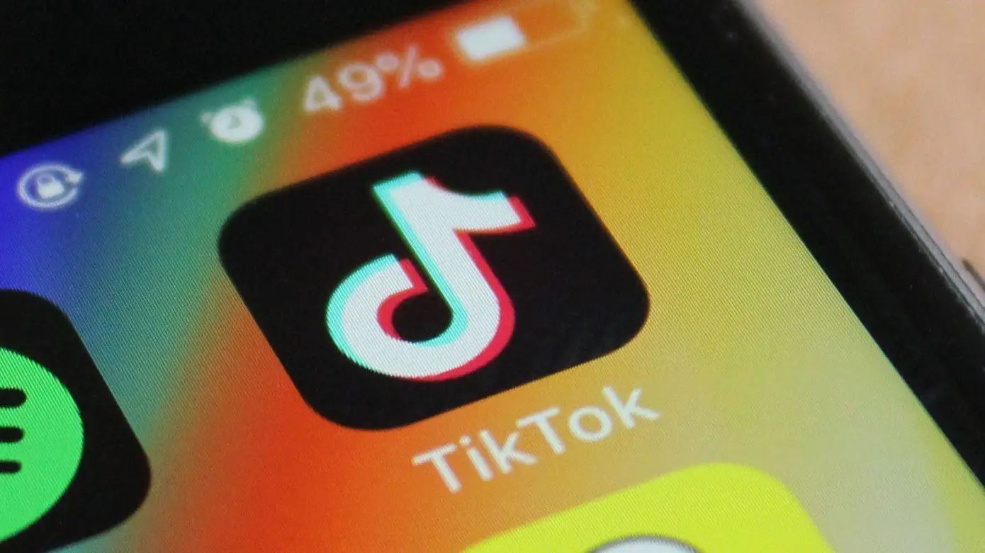 Comissão Europeia exige aos funcionários que desinstalem o TikTok
