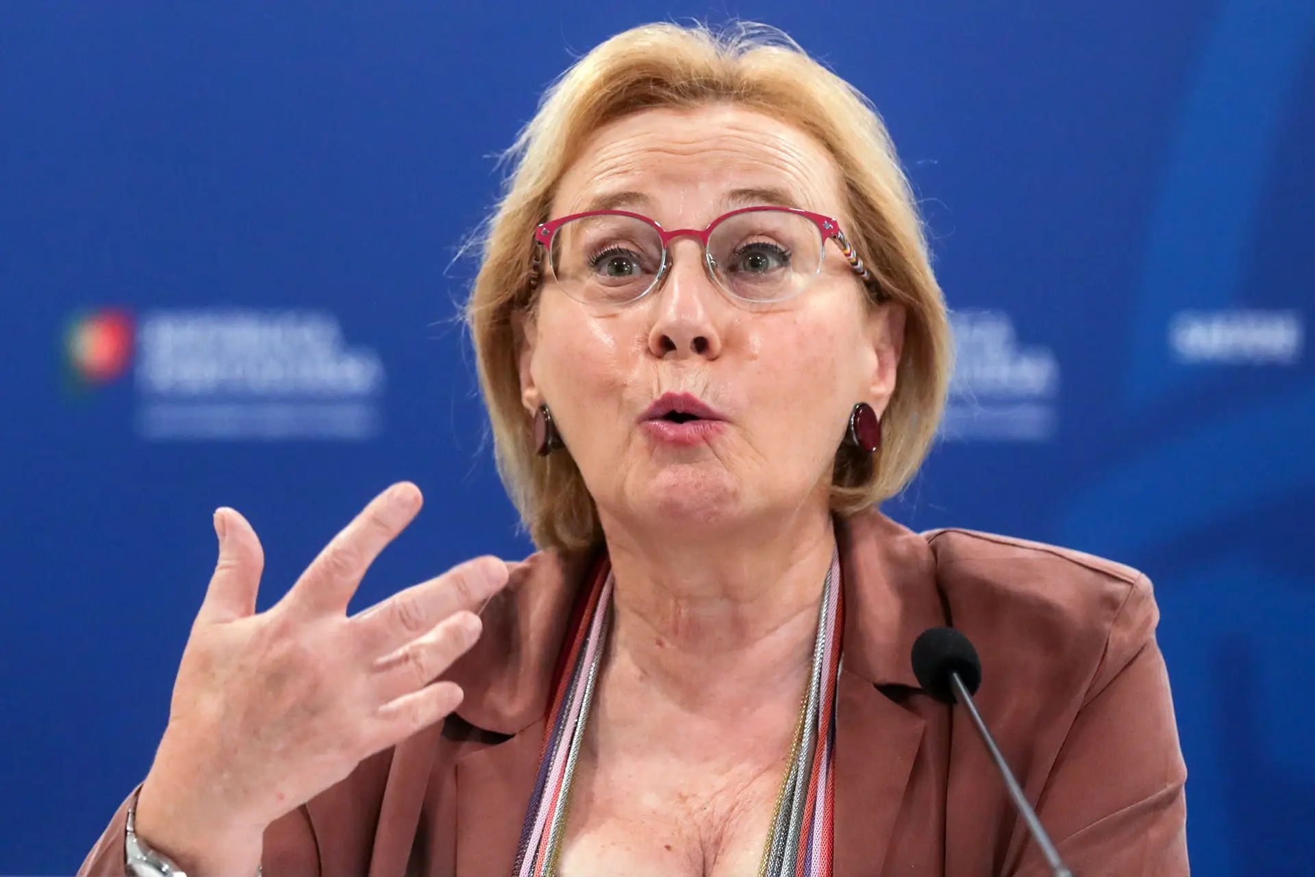 Graça Freitas sobre os Santos Populares: “Podemos festejar sem incumprir regras”