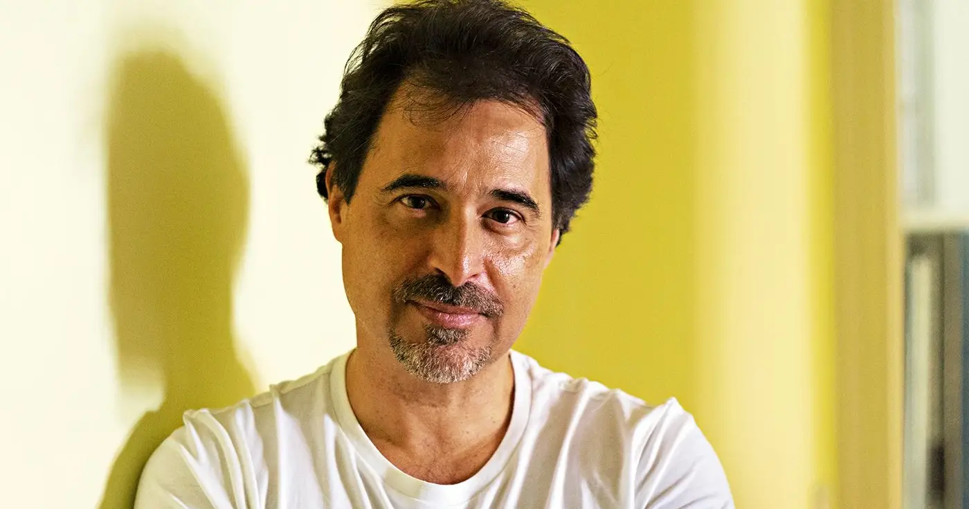 Expresso | José Eduardo Agualusa: “É a palavra que cria a realidade”