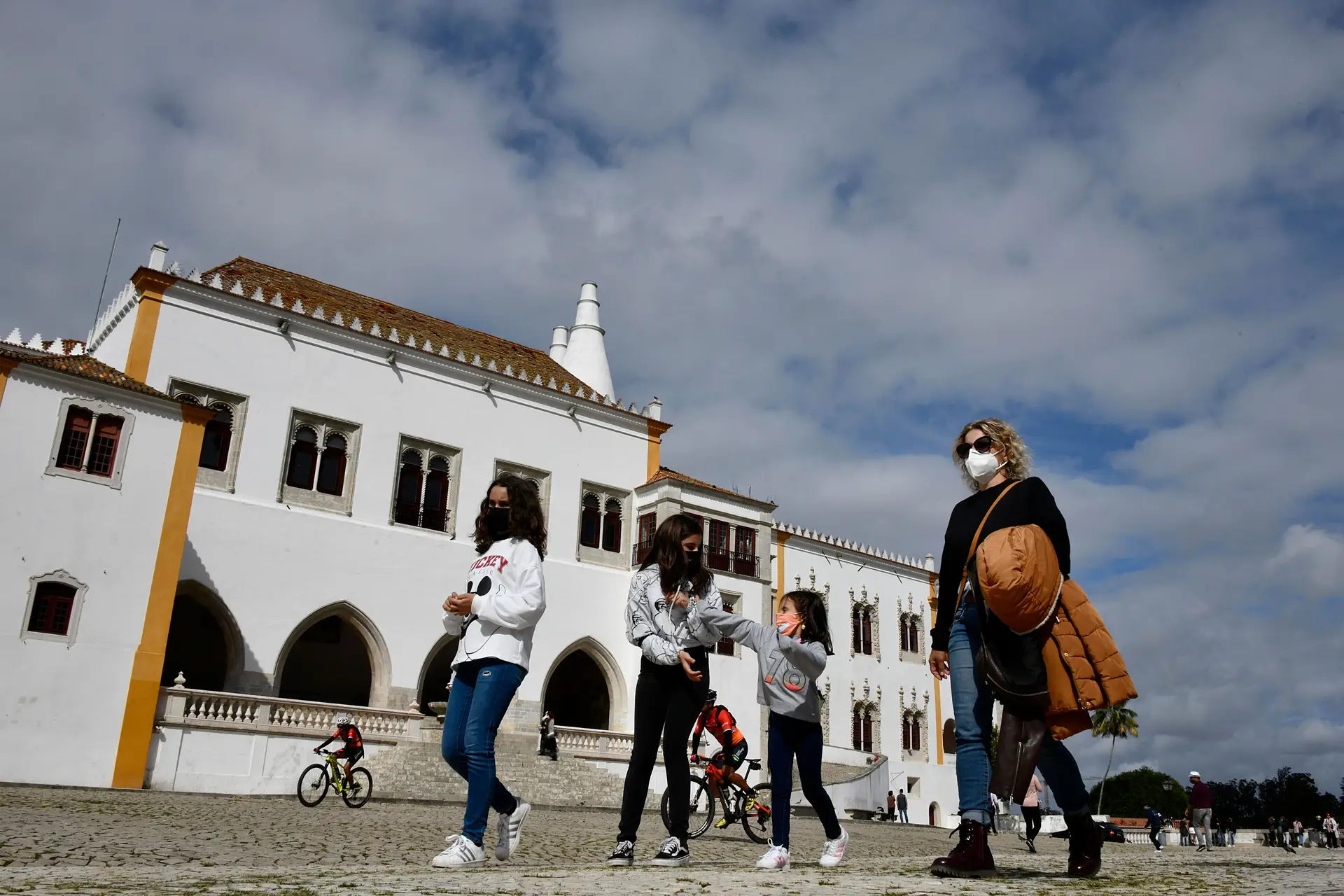 Portugal volta a 15 de outubro ao estado de calamidade