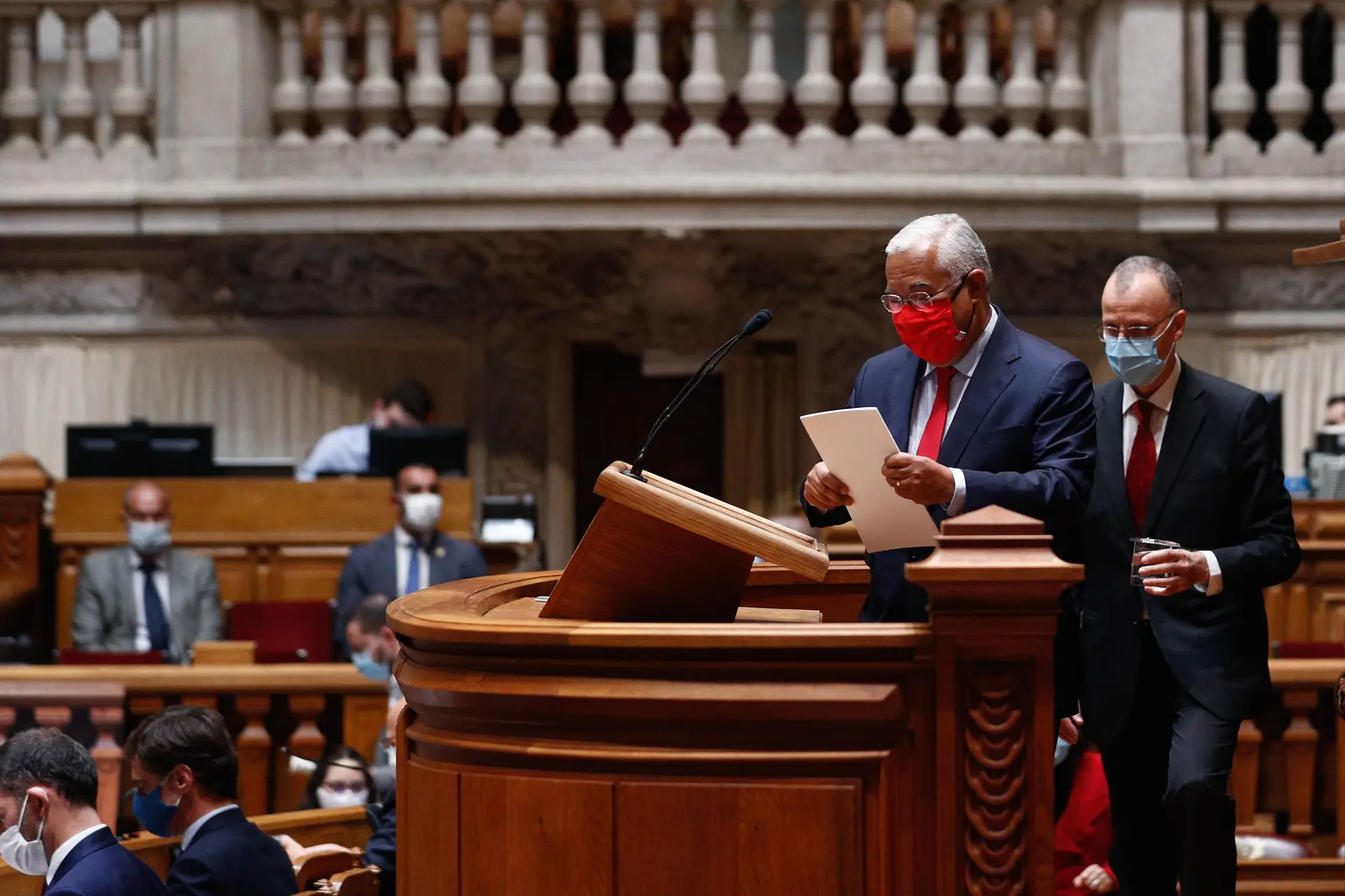 António Costa no Parlamento, no arranque da discussão do Orçamento do Estado 2021