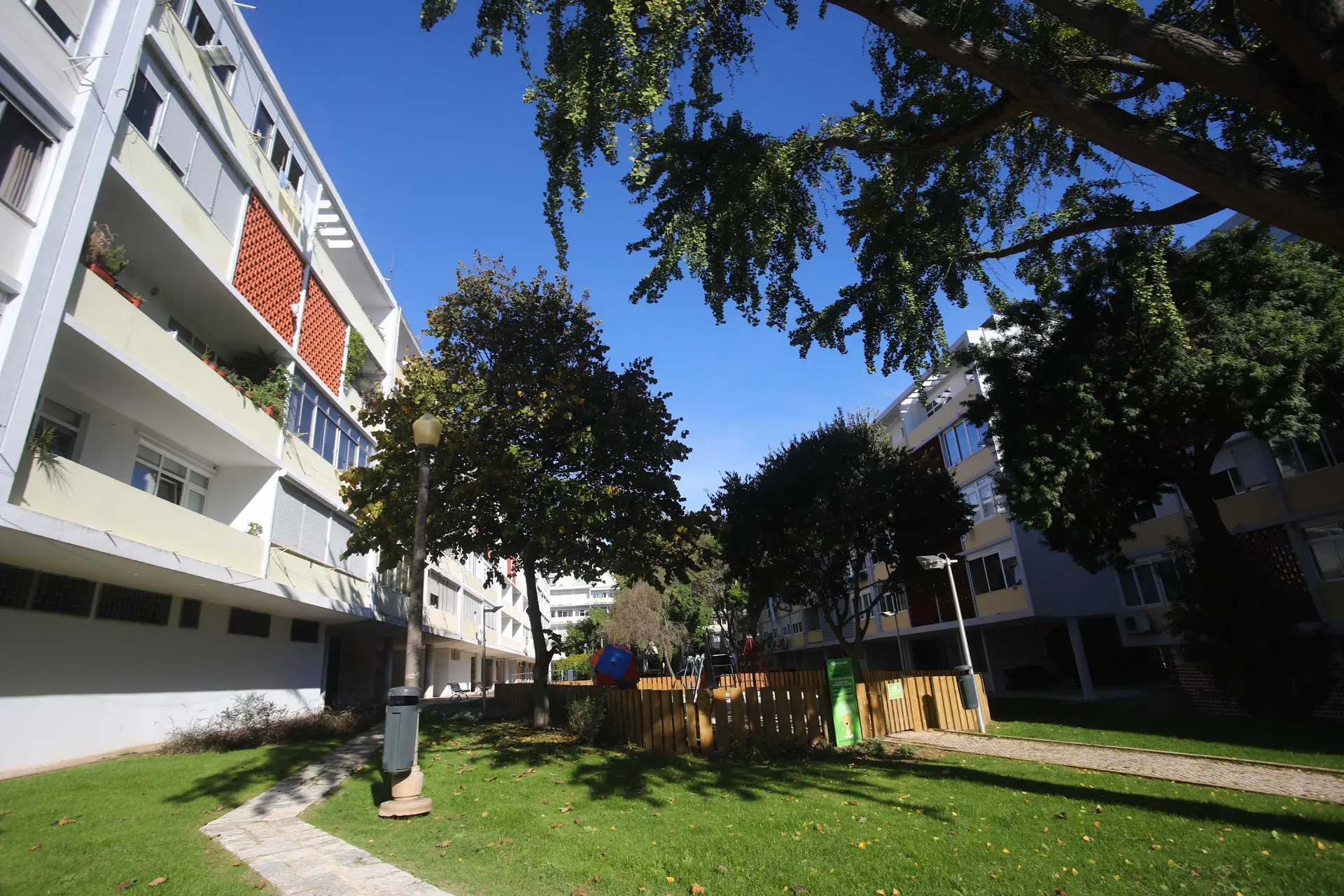 Bairro das Estacas, Alvalade