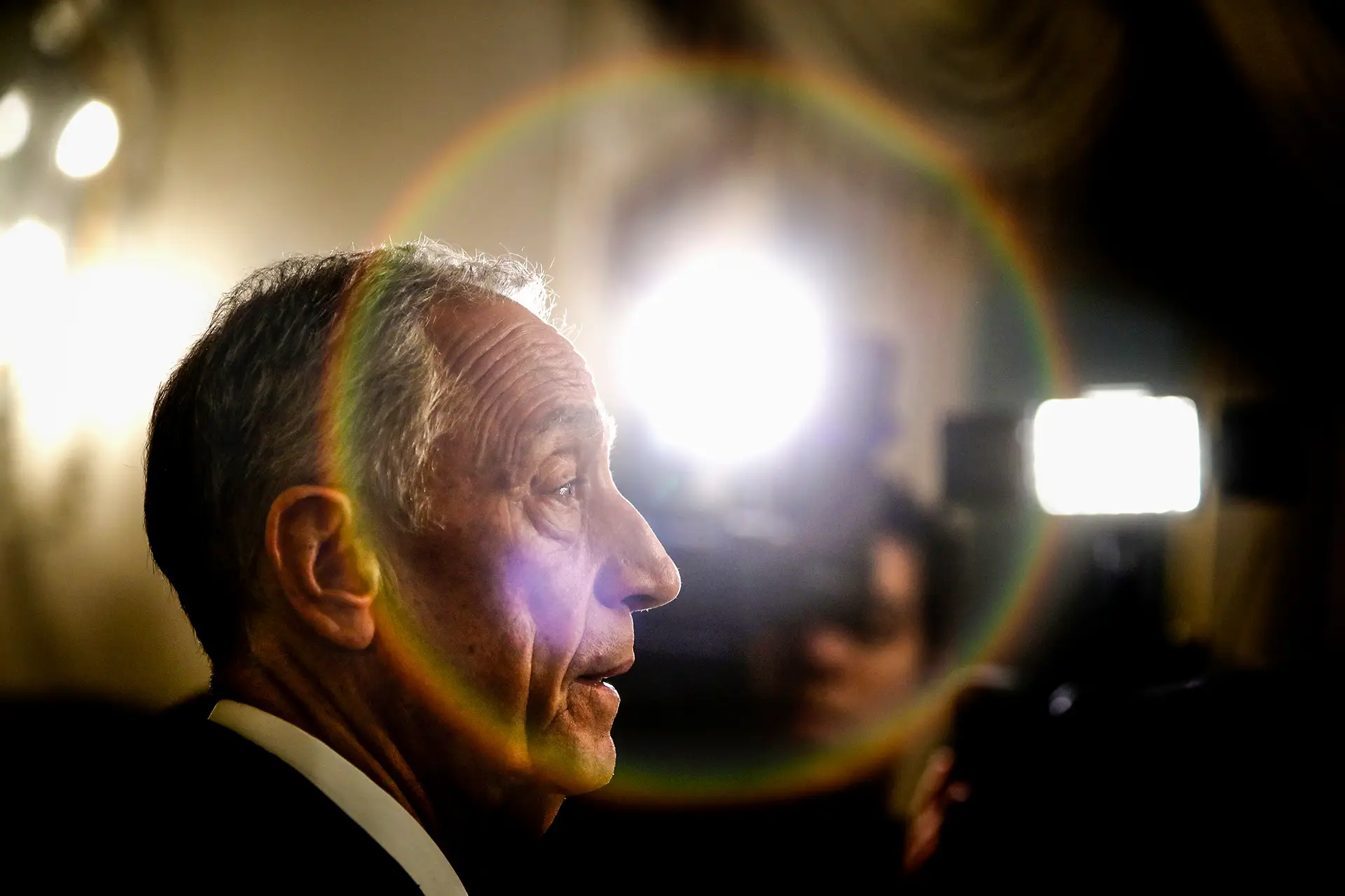 Já há decreto do estado de emergência (veja o documento): Marcelo pede medidas “mais adaptadas à experiência da realidade”