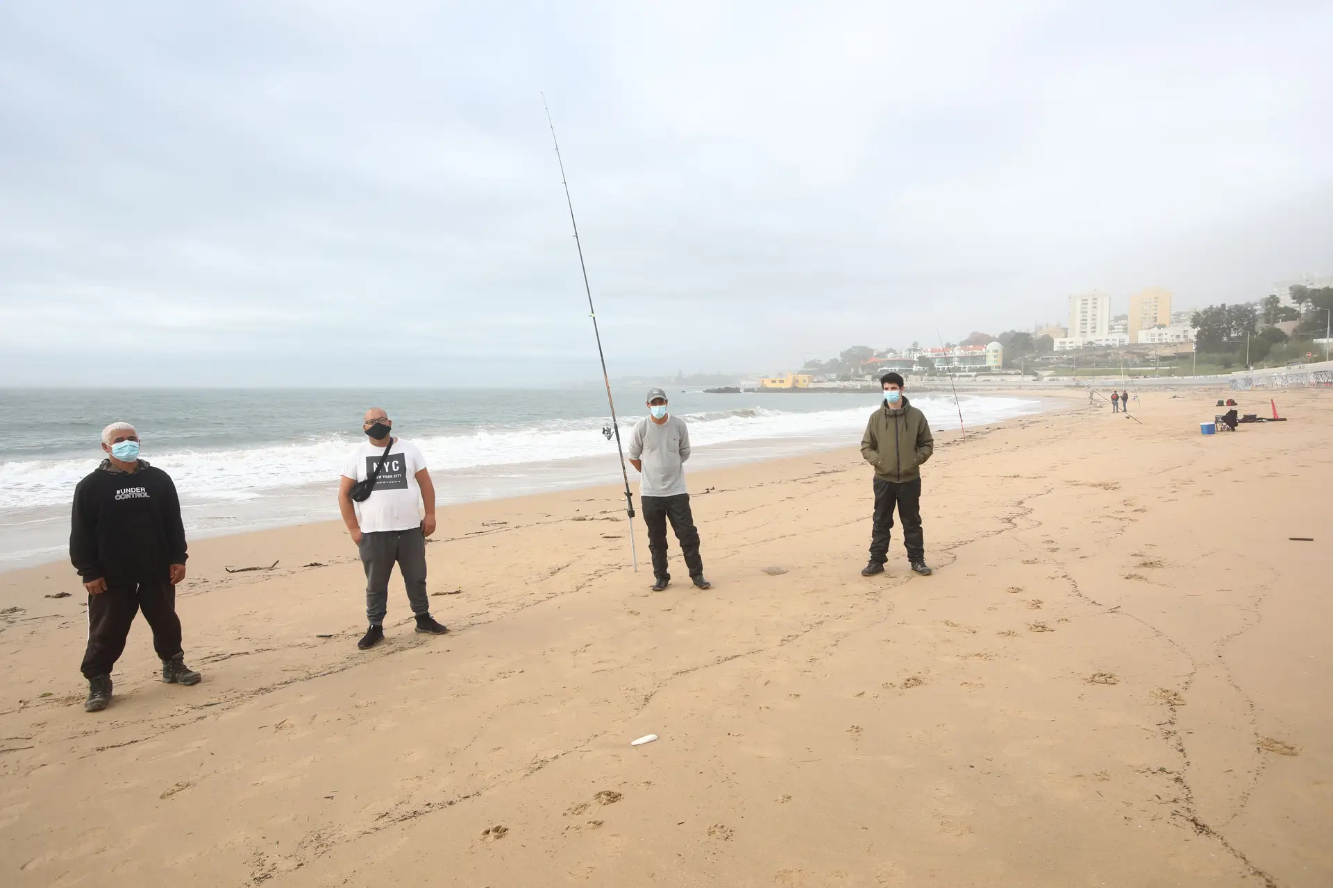 João Carlos, Joaquim Carapeta, Nuno Domingues e Hugo Domingues: desta vez a pesca teve ser num local mais perto